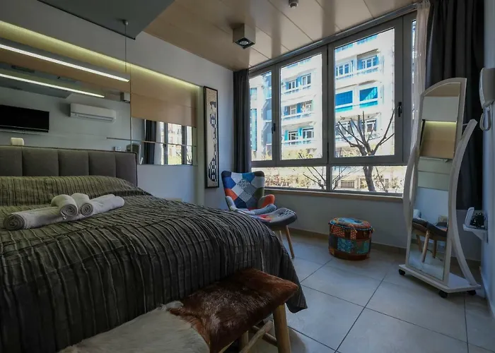 Luxury Cozy Large Apartment In The City Center